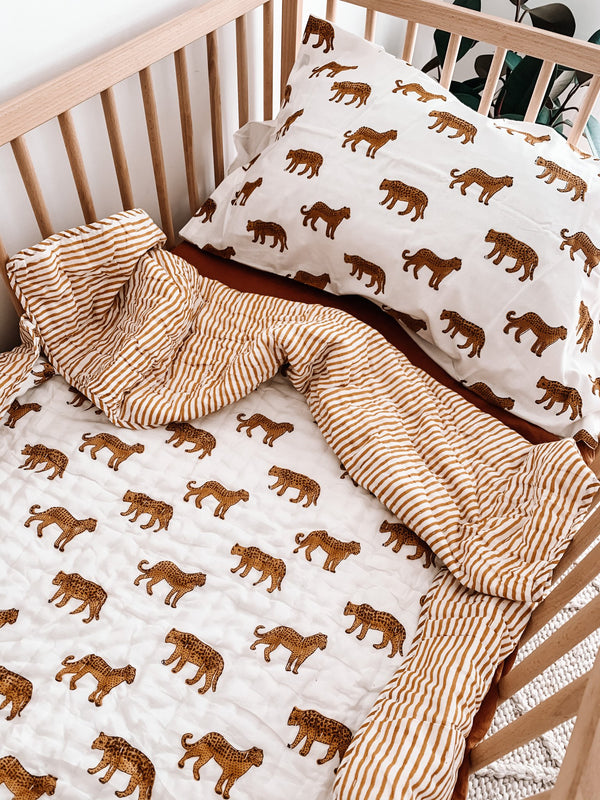 Cot Quilt Leopard