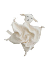 Lola Lamb